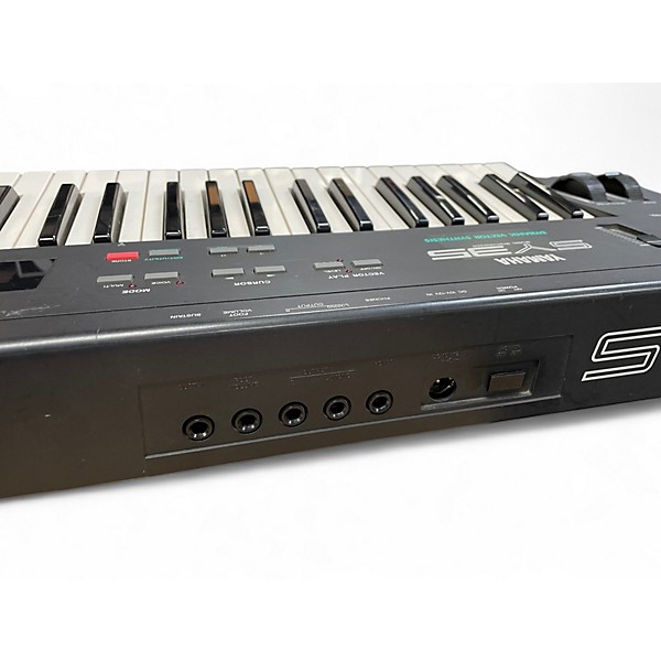 Used Yamaha SY35 Synthesizer