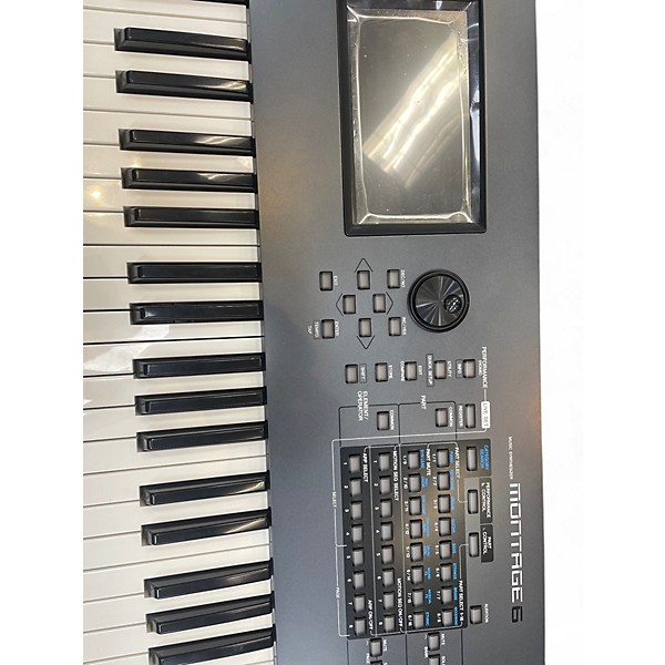Used Yamaha montage 6 61 key Synthesizer