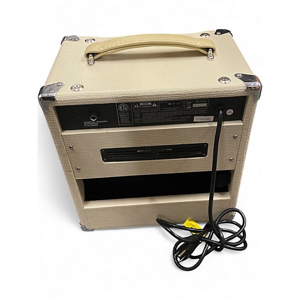 Used Stage Right 611705 Battery Powered Amp