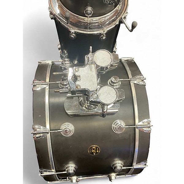 Used DW 3 Piece Collectors series Matte Black Drum Kit