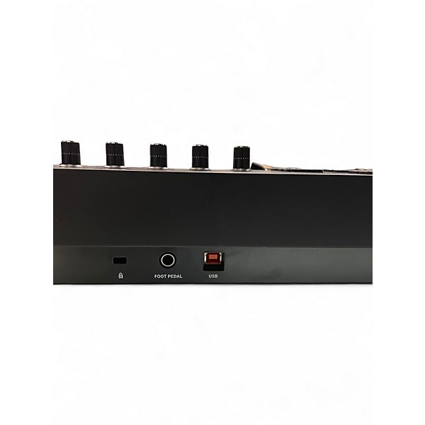 Used Native Instruments S49