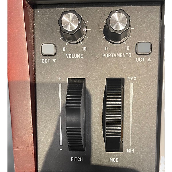 Used Behringer DEEPMIND 12 Synthesizer