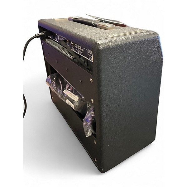Used Fender 68 Custom Vibro Champ Reverb 5W 1x10 Guitar Power Amp