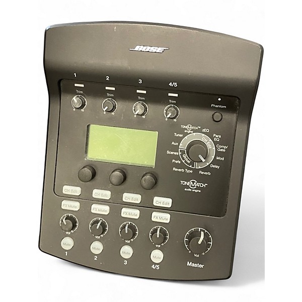 Used Bose L1 Model II with ToneMatch port Powered Speaker