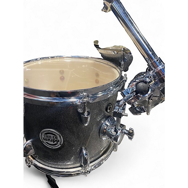 Used 2022 Evans 5 Piece ddrum D2 5-Piece Complete Drum Kit Silver Drum Kit