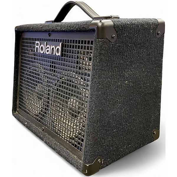 Used Roland KC220 Keyboard Amp