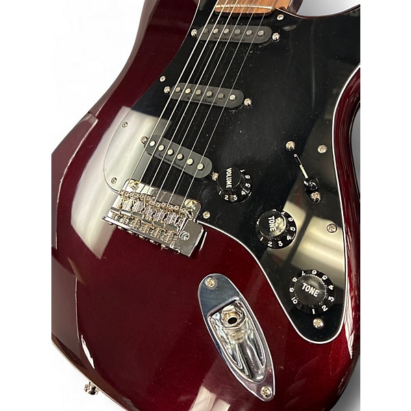 Used Fender PLAYER II ROASTED MAPLE STRATOCASTER LIMITED EDITION OXBLOOD OXBLOOD Solid Body Electric Guitar