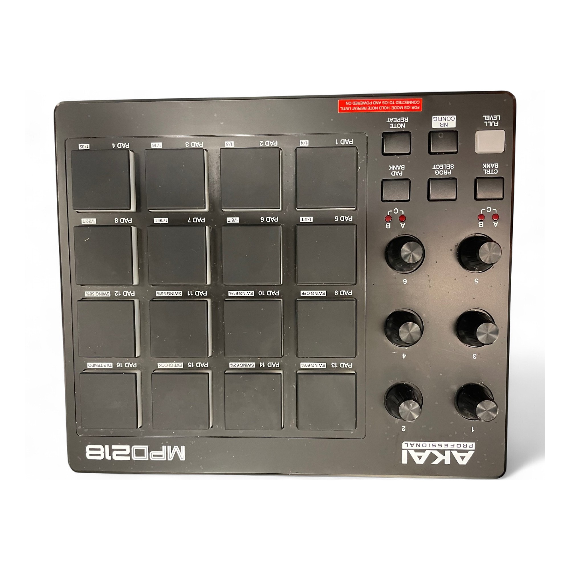 Used 2015 Akai Professional MPD218 MIDI Controller | Guitar Center