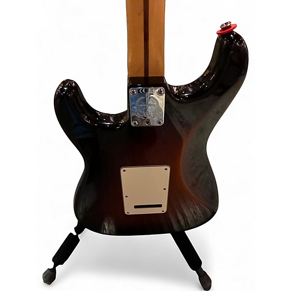 Used 2014 Fender 60th Anniversary Stratocaster Vintage Sunburst Solid Body Electric Guitar