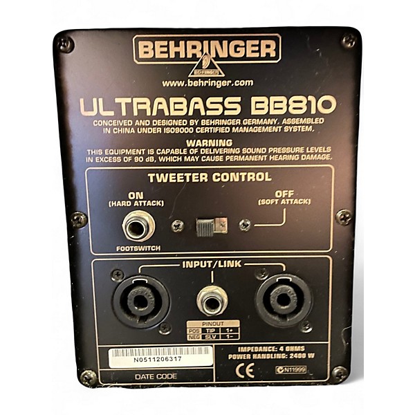 Used Behringer ultrabass BB810 2400W 8x10 Bass Cabinet