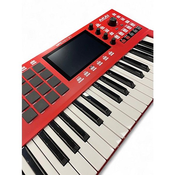 Used Akai Professional MPC KEY 37 Keyboard Workstation