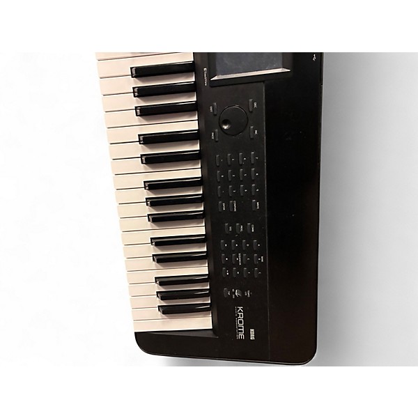 Used KORG Krome 61 Key Keyboard Workstation