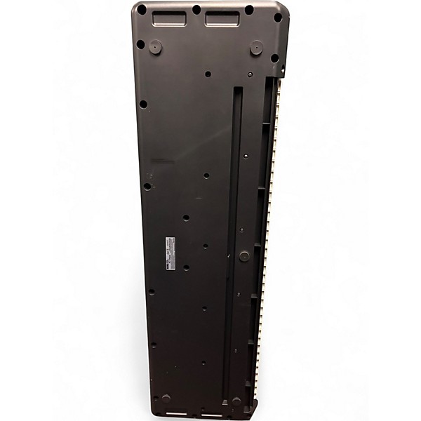 Used KORG Krome 61 Key Keyboard Workstation