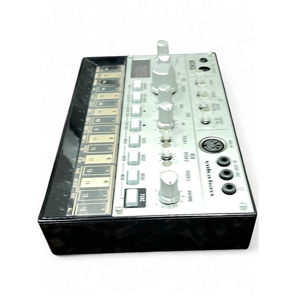 Used KORG VOLCA BASS Synthesizer