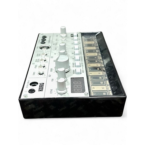 Used KORG VOLCA BASS Synthesizer