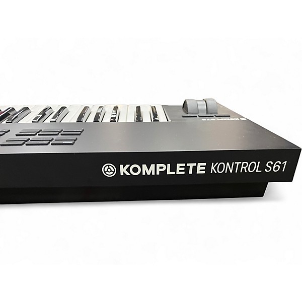 Used Native Instruments Komplete Kontrol S61 MK2 MIDI Controller