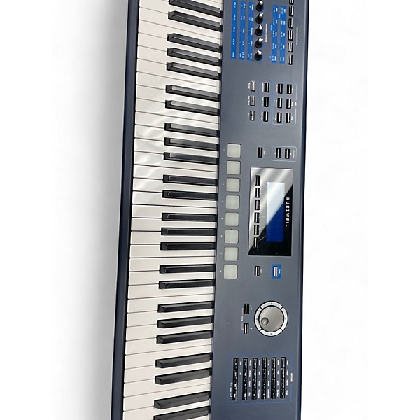 Used Kurzweil PC3 LE8 88 Key Keyboard Workstation
