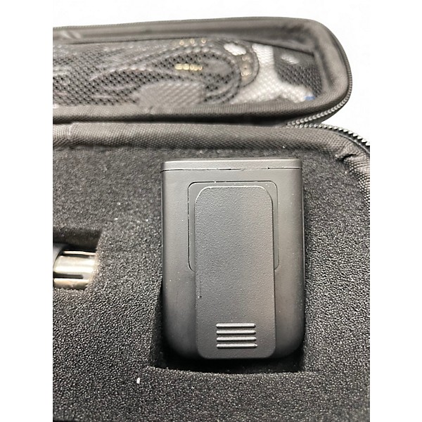 Used Mackie ELEMENT WAVE