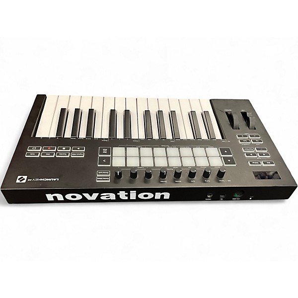 Used Novation Launchkey 25 Key MIDI Controller
