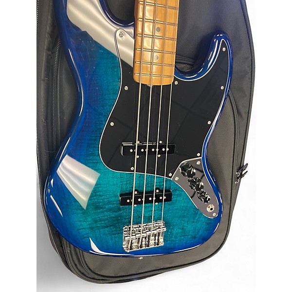 Used Fender Player  bass Baltic Blue Electric Bass Guitar