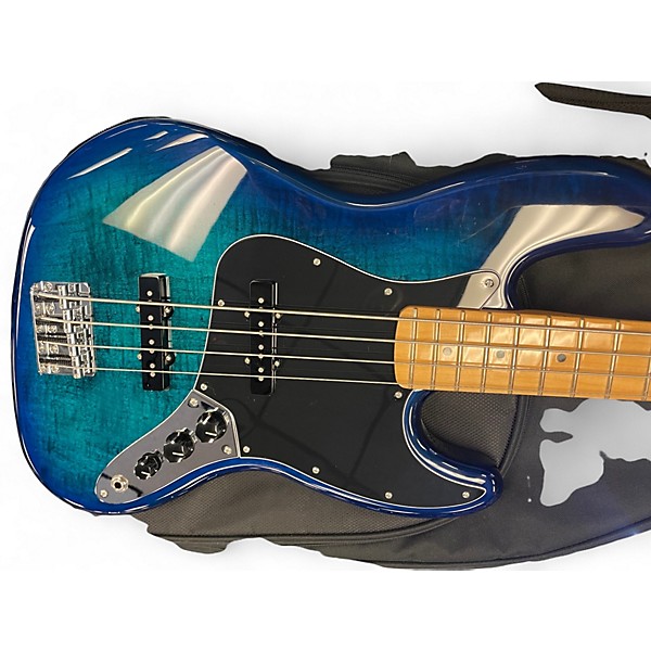 Used Fender Player  bass Baltic Blue Electric Bass Guitar