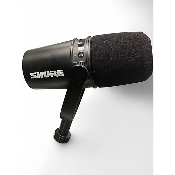 Used Shure MV7 Dynamic Microphone