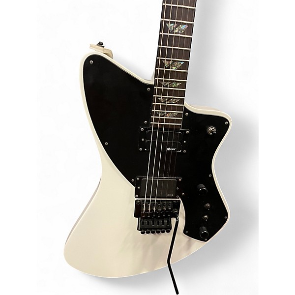Used Fernandes VERTIGO DELUXE  Alpine White Solid Body Electric Guitar