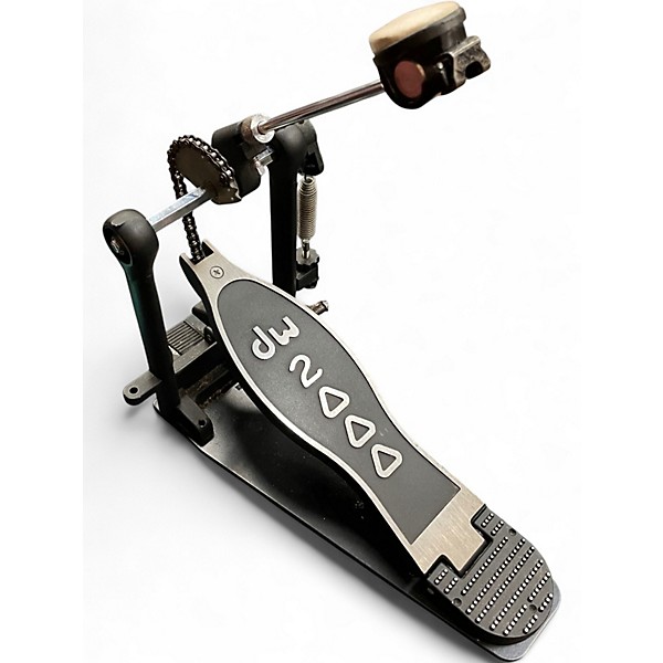 Used DW 2000 Series Single Single Bass Drum Pedal
