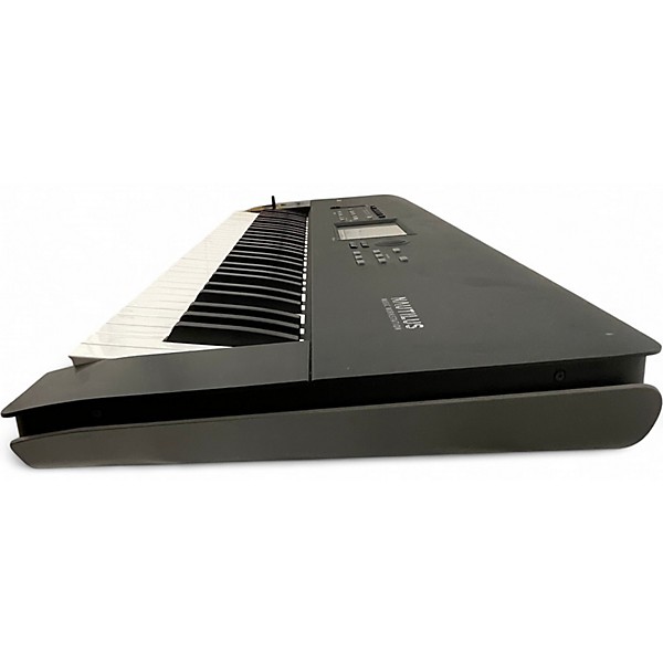 Used KORG nautilus 61 Keyboard Workstation