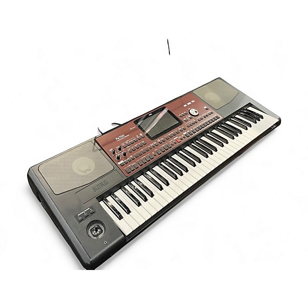 Used KORG PA700 Arranger Keyboard