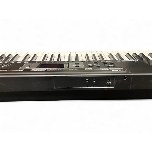 Used Alesis HARMONY 61