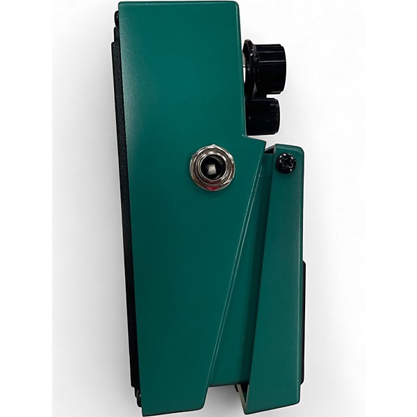 Used BOSS TR2 Tremolo Effect Pedal