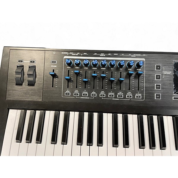 Used Kurzweil PC4-7 Arranger Keyboard