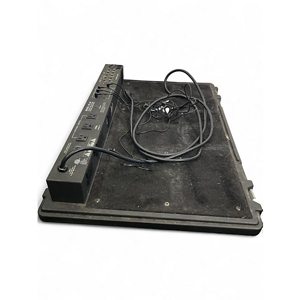 Used SKB PS-45 Pedal Board