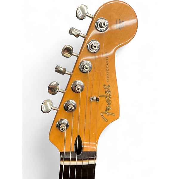 Used 2024 Fender PLAYER II STRAT HSS BIRCH GREEN Solid Body Electric Guitar