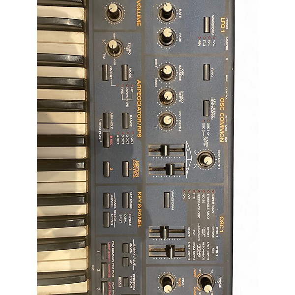 Used Roland JP8000 Synthesizer