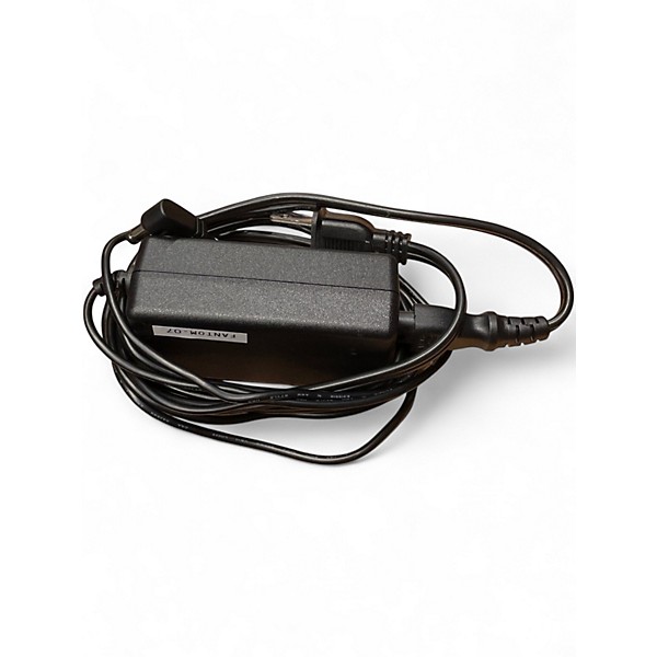 Used Roland Fantom 07 Keyboard Workstation