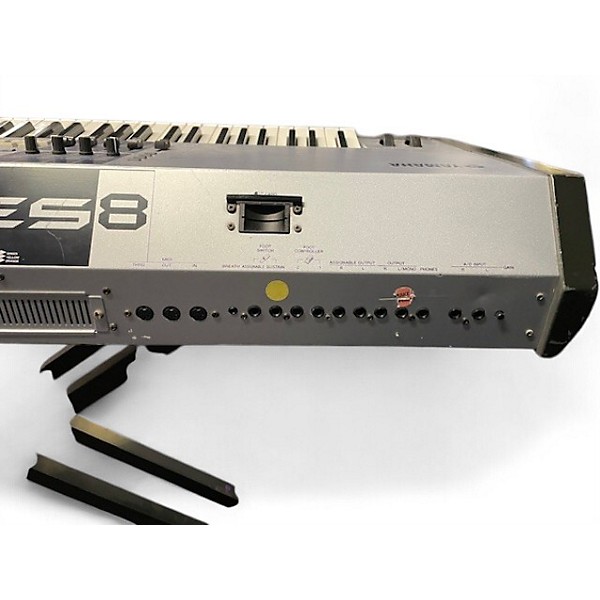 Used Yamaha Motif ES8 88 Key Keyboard Workstation