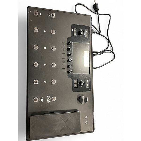 Used Line 6 Helix LT Effect Processor