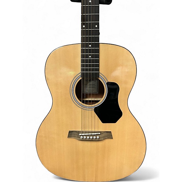 Used Walden O350/W Natural Acoustic Guitar