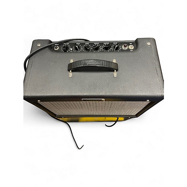 Used Fender Blues Junior 15W 1x12 Tube Guitar Combo Amp