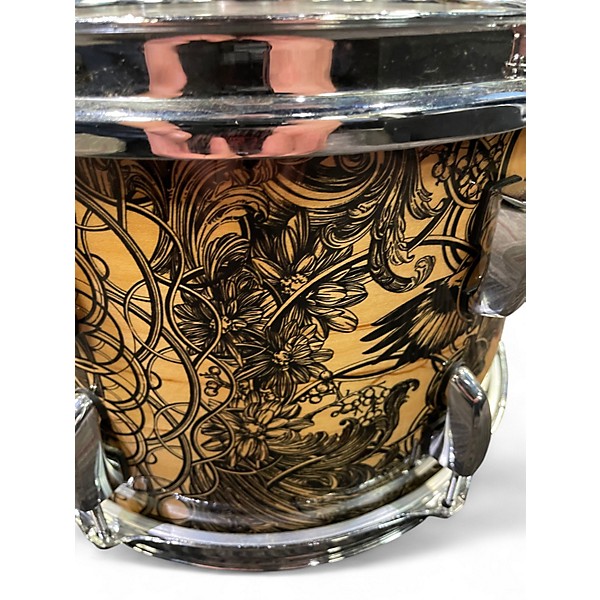 Used Pearl 12X7.5 MASTERS MAPLE COMPLETE NATURAL WITH GRAPHIC Drum