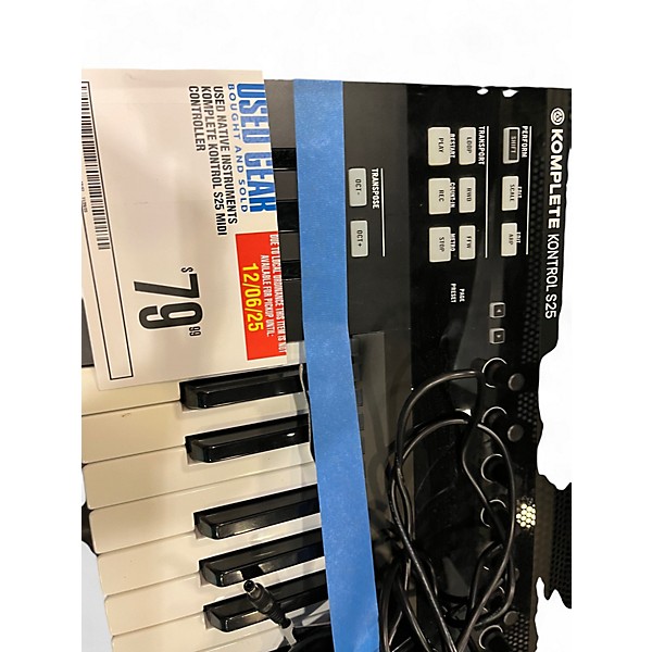 Used Native Instruments Komplete Kontrol S25 MIDI Controller