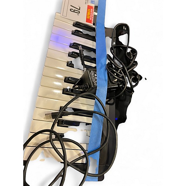 Used Native Instruments Komplete Kontrol S25 MIDI Controller