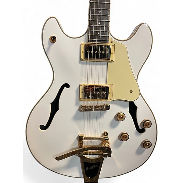 Used Schecter Guitar Research Robin Zander Signature Corsair Alpine White Solid Body Electric Guitar