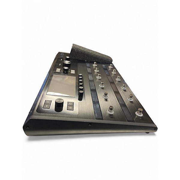 Used Line 6 Helix Floor Effect Processor