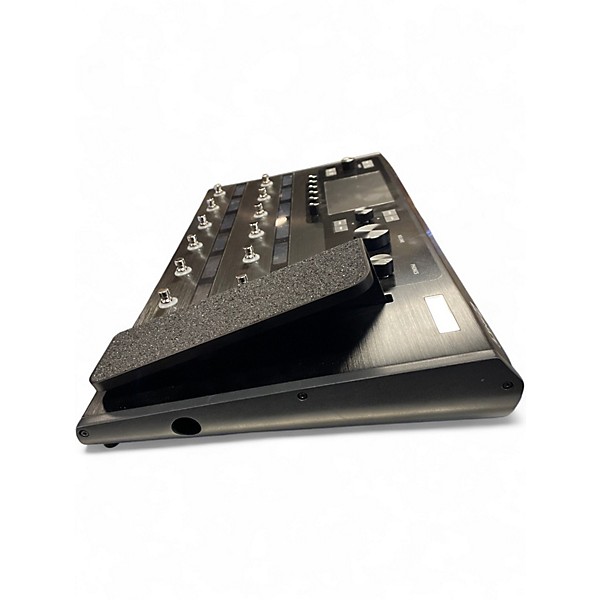 Used Line 6 Helix Floor Effect Processor