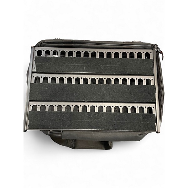 Used Livewire PB500 ARENA PEDALBOARD Pedal Board