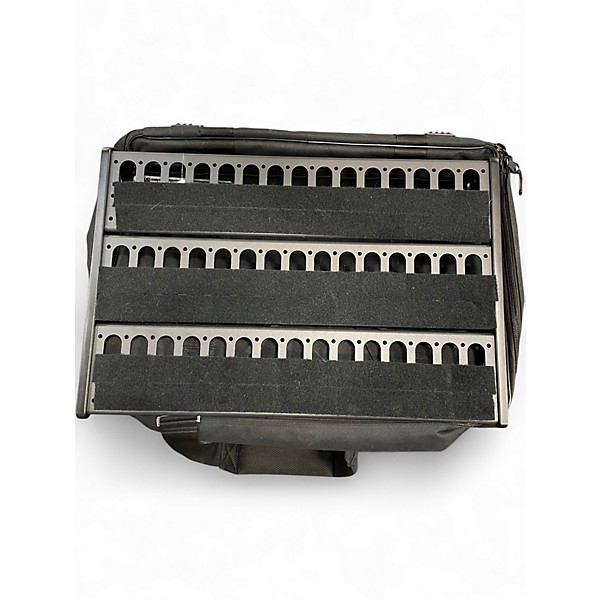 Used Livewire PB500 ARENA PEDALBOARD Pedal Board