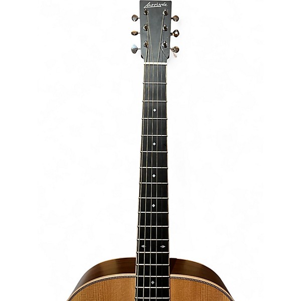 Used Larrivee om-40 Natural Acoustic Electric Guitar